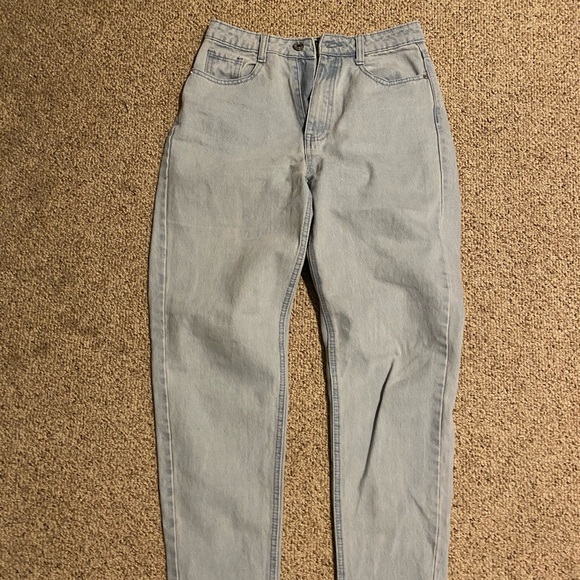 HIGH RISE MOM JEANS - Picture 4 of 7